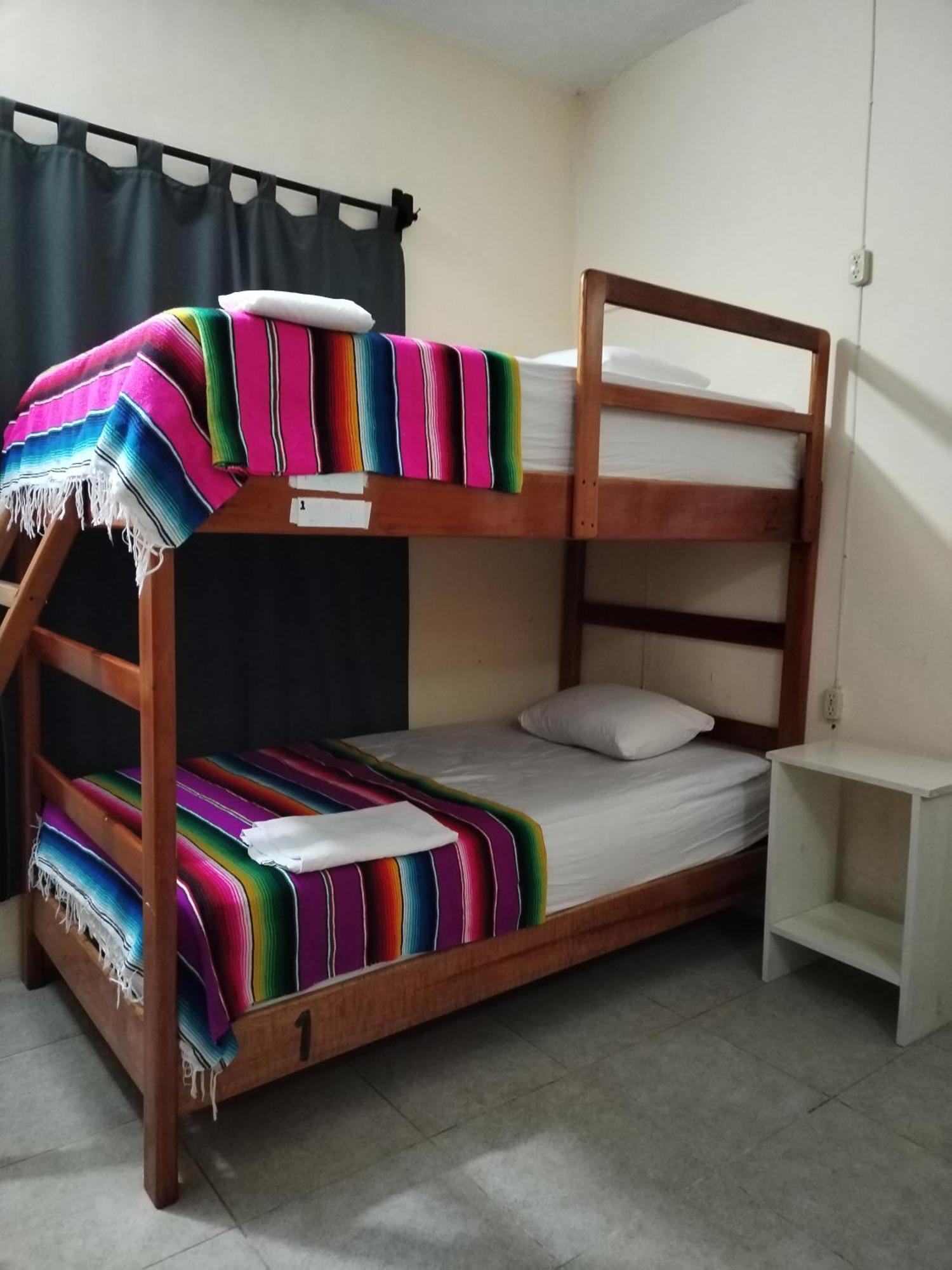 Hostel Casa Xtakay วัลลาโดลิด ภายนอก รูปภาพ