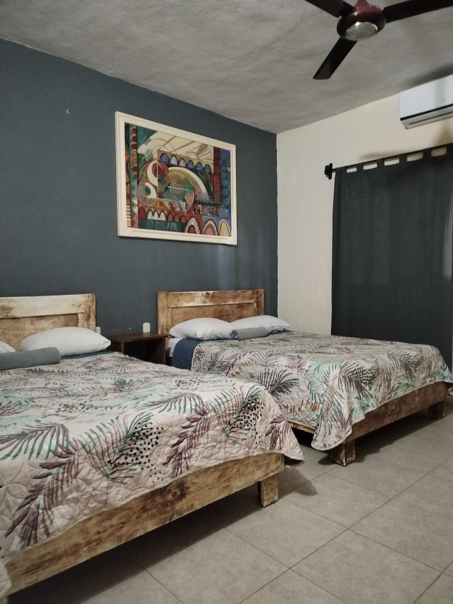 Hostel Casa Xtakay วัลลาโดลิด ภายนอก รูปภาพ