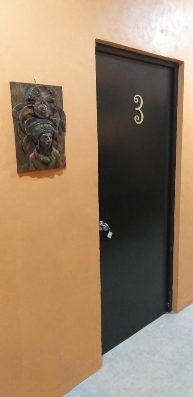 Hostel Casa Xtakay วัลลาโดลิด ภายนอก รูปภาพ